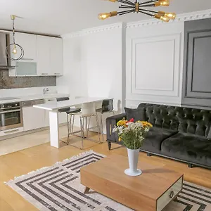 Lagom Nişantaşı Apart Otel