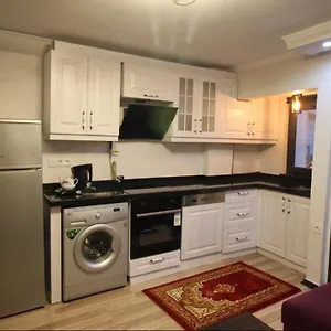 Ultima Apartment